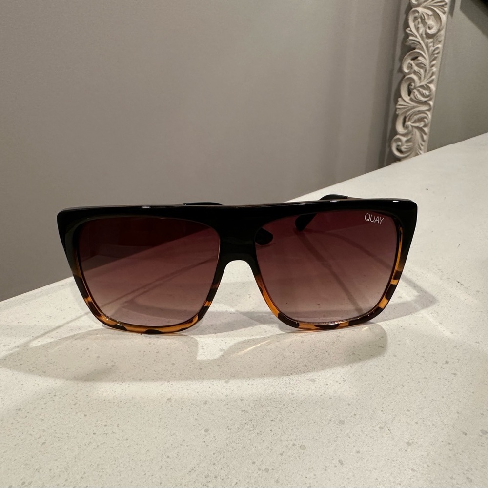 Quay Sunglasses 😎